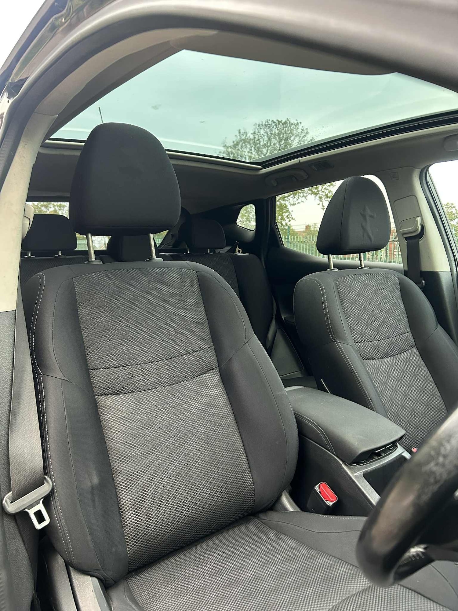 Used Nissan Qashqai 2017 for sale - 76319231: Photo 13