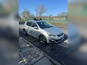 Used Peugeot 308 2014 for sale - 78038629: Photo