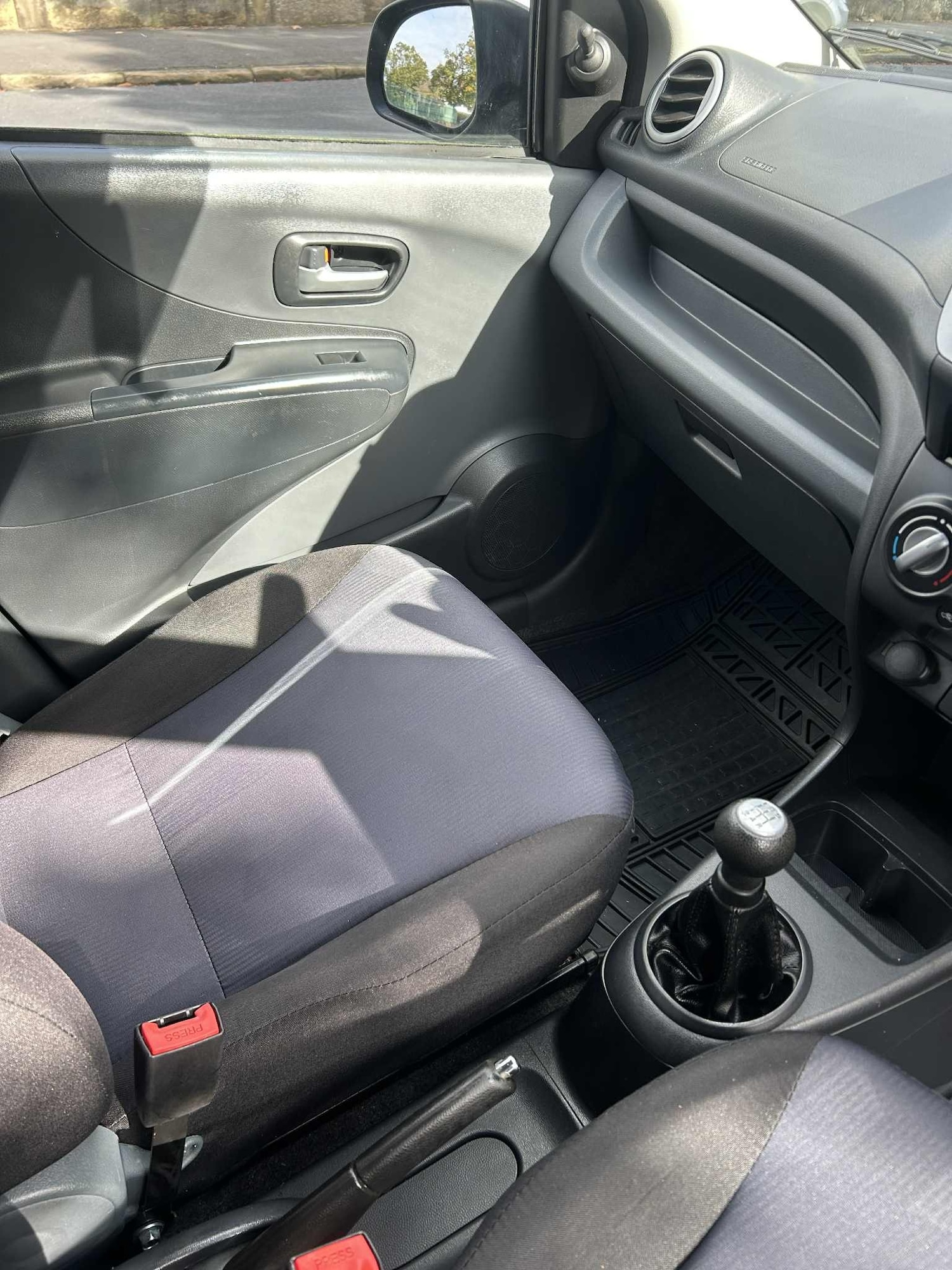 Used Suzuki Alto 2014 for sale - 76115612: Photo 11