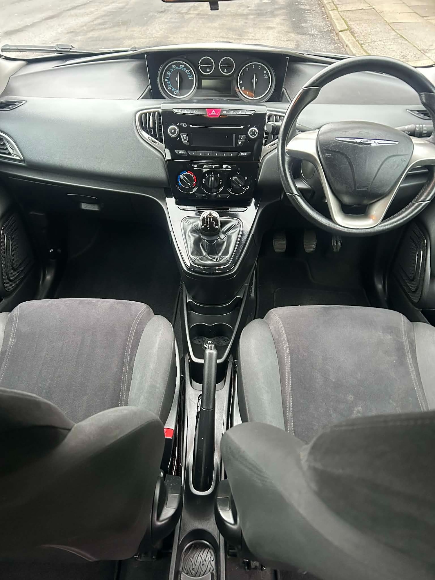 Used Chrysler Ypsilon 2013 for sale - 77324246: Photo 13