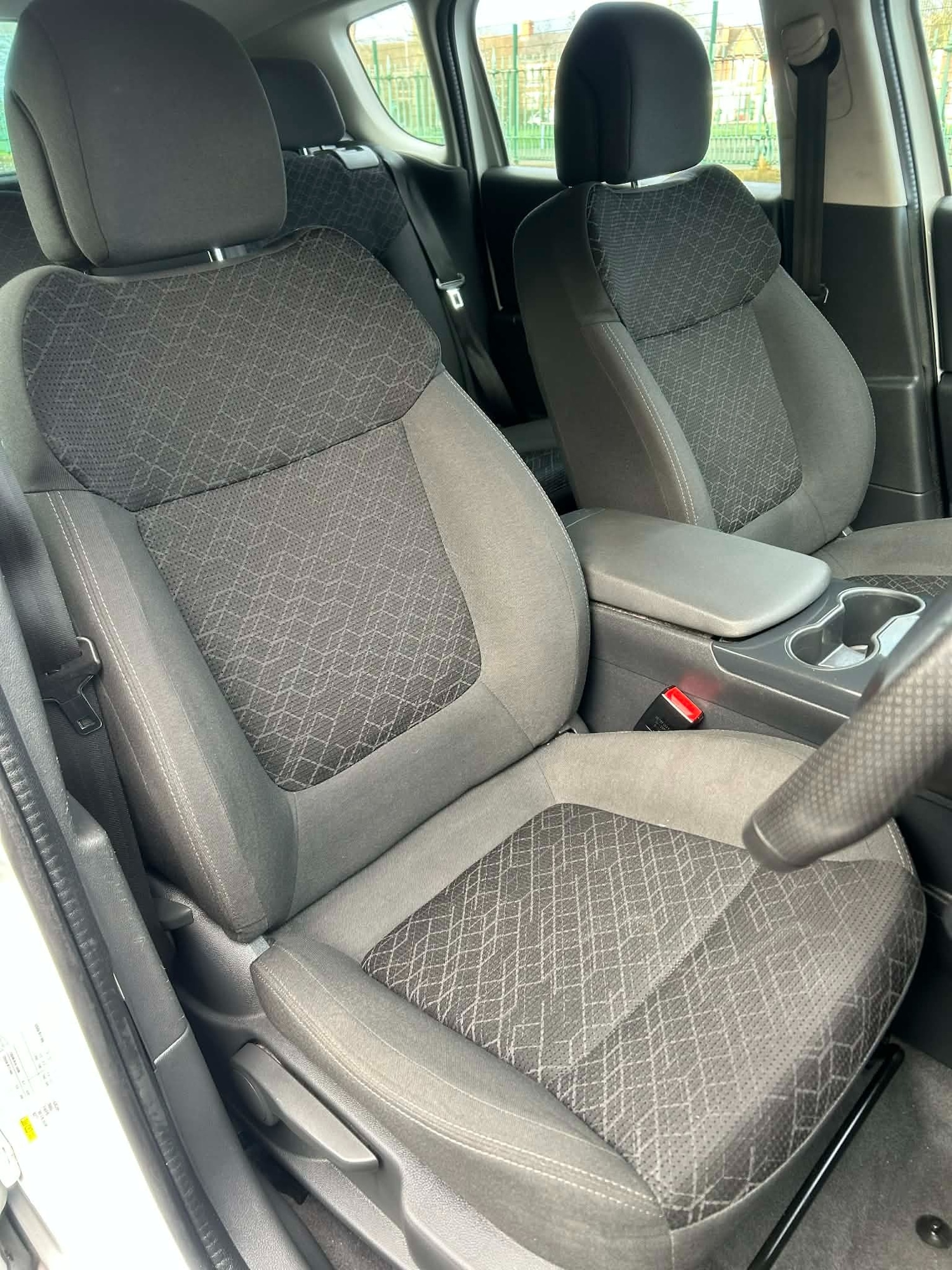 Used Peugeot 3008 2016 for sale - 77490105: Photo 11