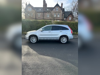 Used Honda CR-V 2011 for sale - 77003780: Photo