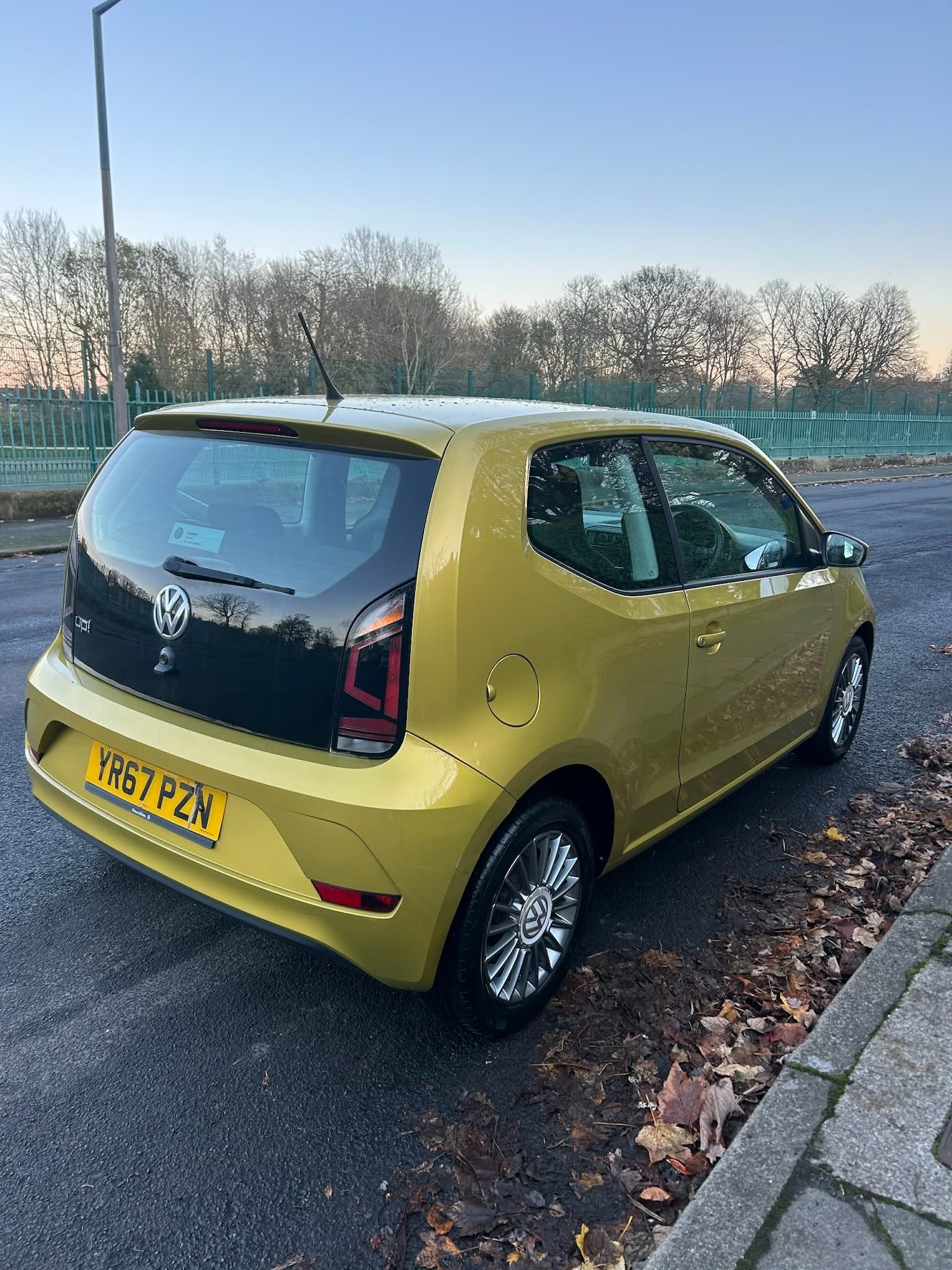 Used Volkswagen up! 2017 for sale - 77962240: Photo 6