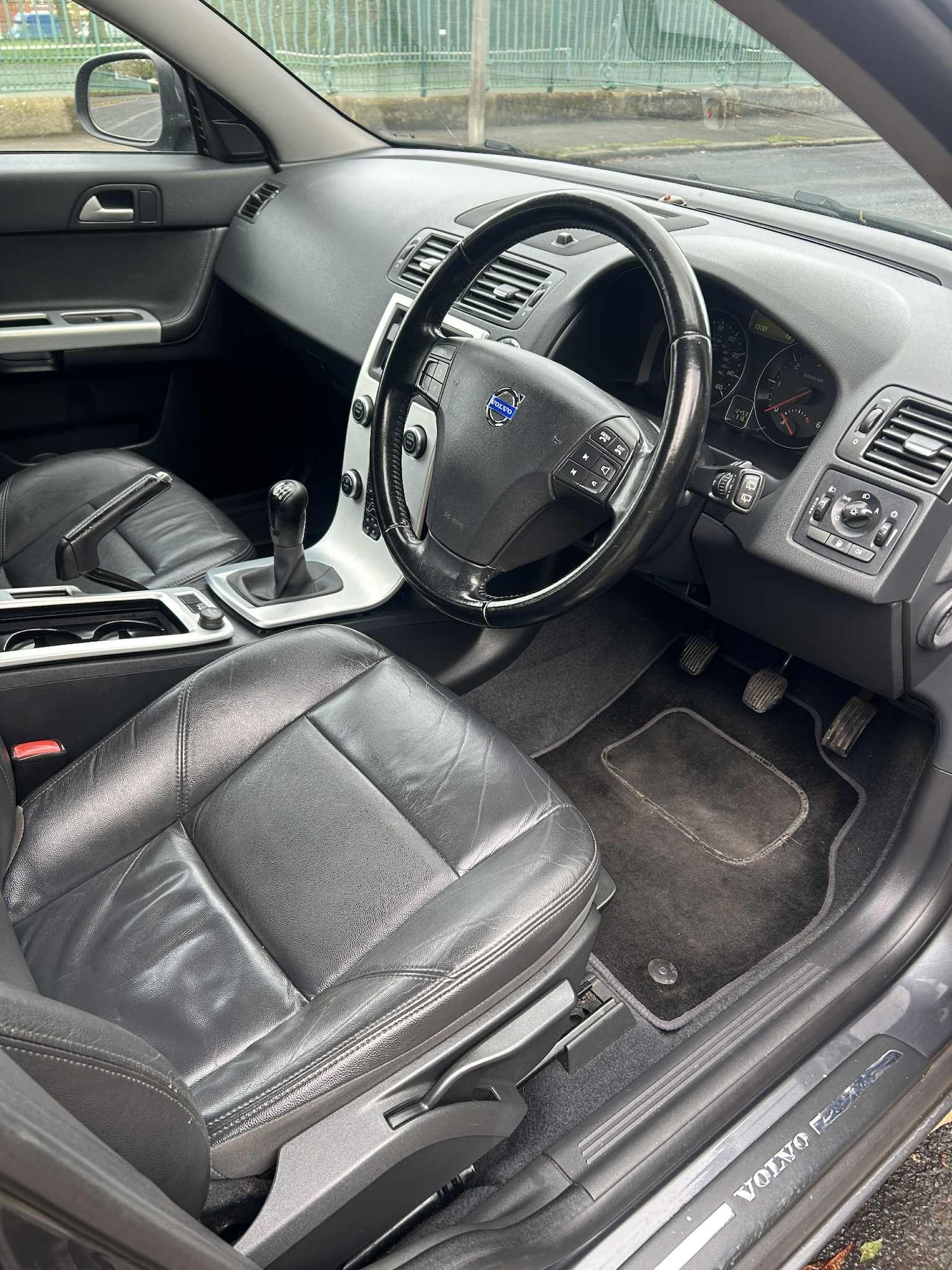 Used Volvo V50 2012 for sale - 76422444: Photo 10