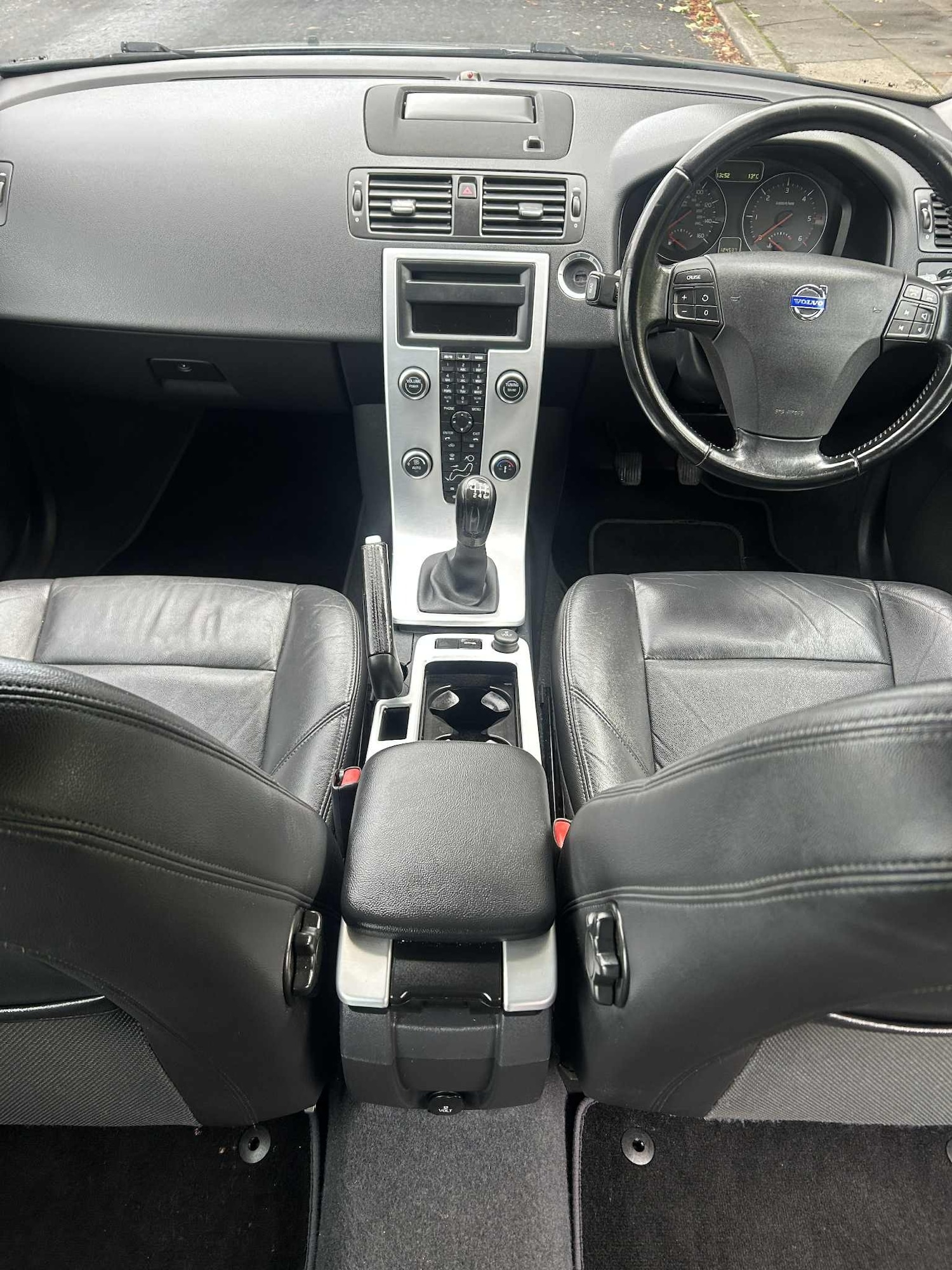 Used Volvo V50 2012 for sale - 76422444: Photo 14