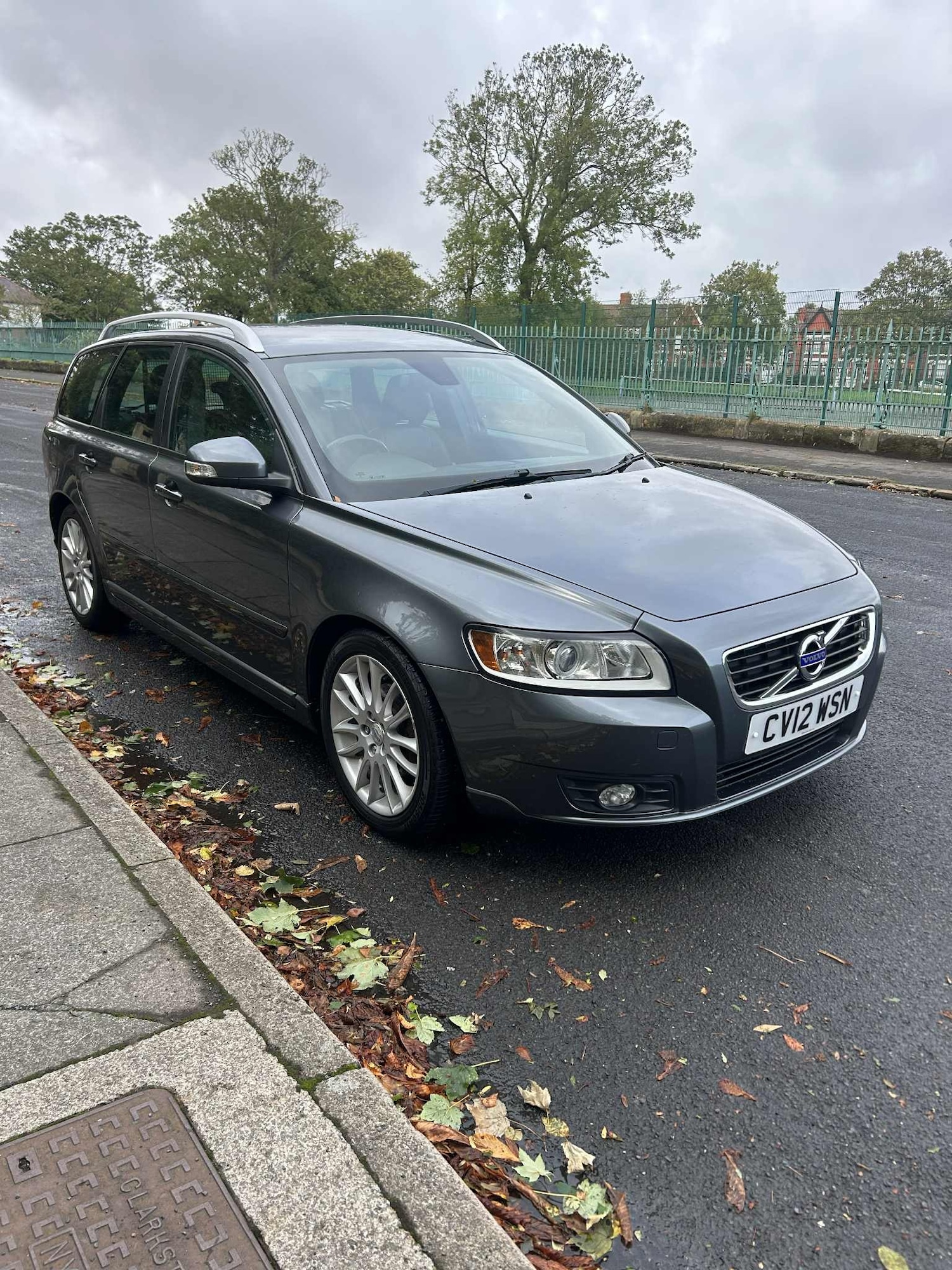 Used Volvo V50 2012 for sale - 76422444: Photo 4