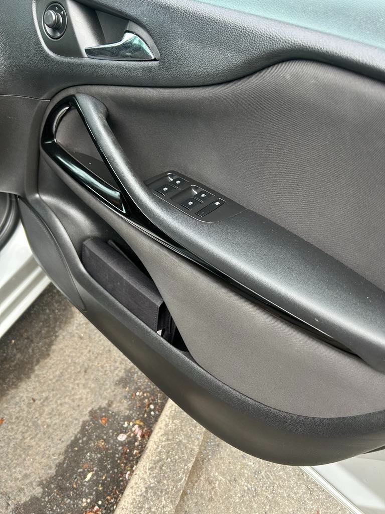 Used Vauxhall Zafira 2013 for sale - 76402029: Photo 17