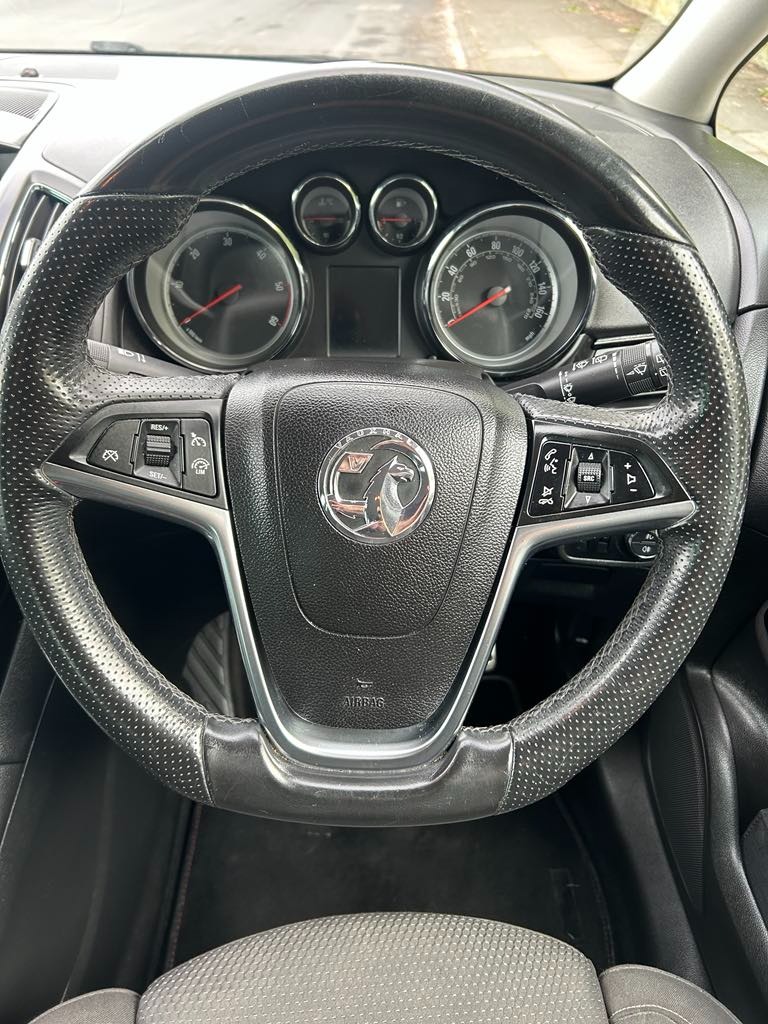 Used Vauxhall Zafira 2013 for sale - 76402029: Photo 18