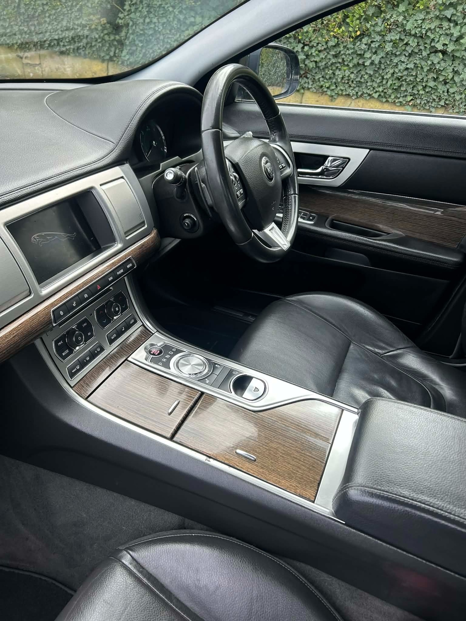 Used Jaguar XF 2015 for sale - 78094796: Photo 10