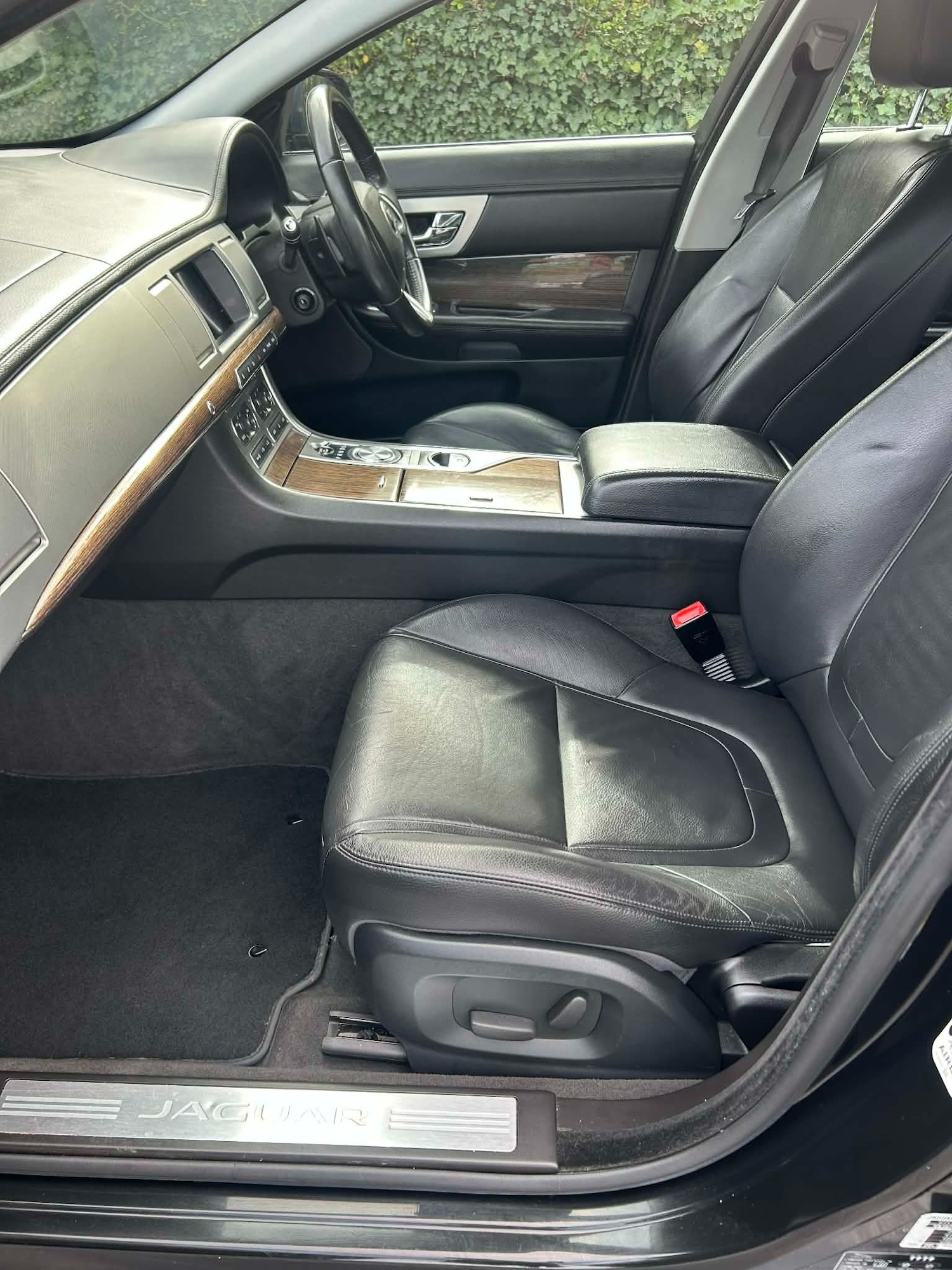 Used Jaguar XF 2015 for sale - 78094796: Photo 16