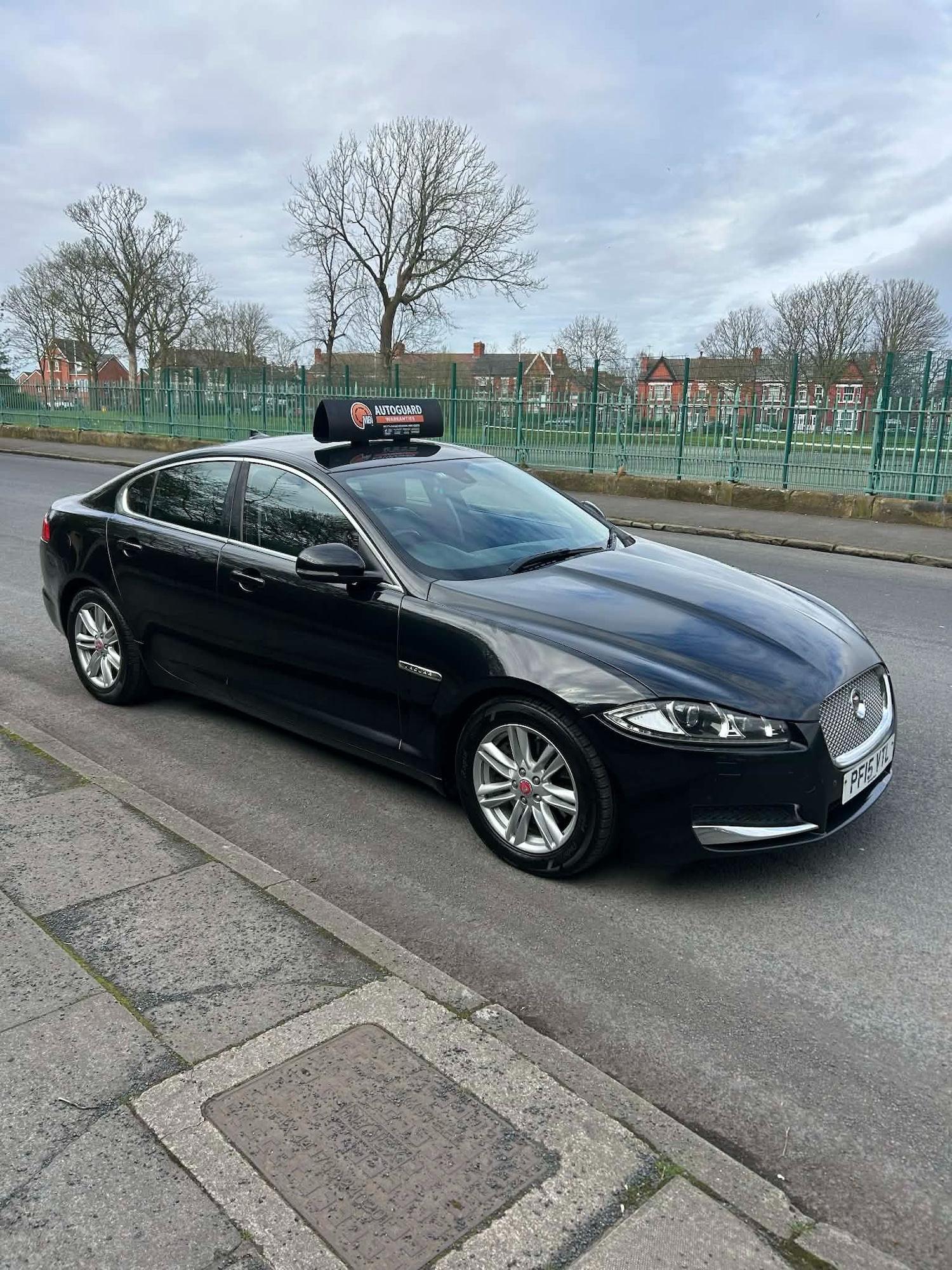Used Jaguar XF 2015 for sale - 78094796: Photo 4