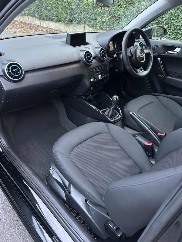 Used Audi A1 2011 for sale - 76319482: Photo 12