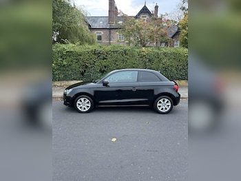 Used Audi A1 2011 for sale - 76319482: Photo