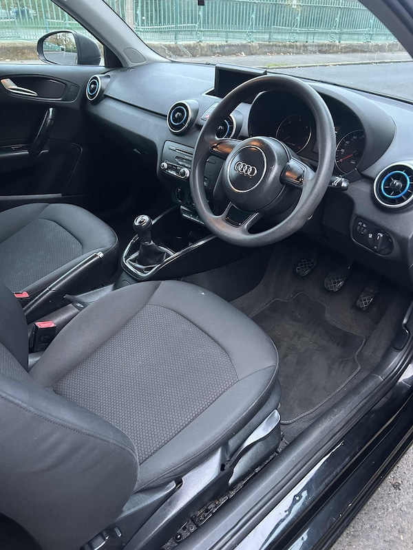 Used Audi A1 2011 for sale - 76319482: Photo 9