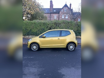 Used Volkswagen up! 2017 for sale - 79448357: Photo