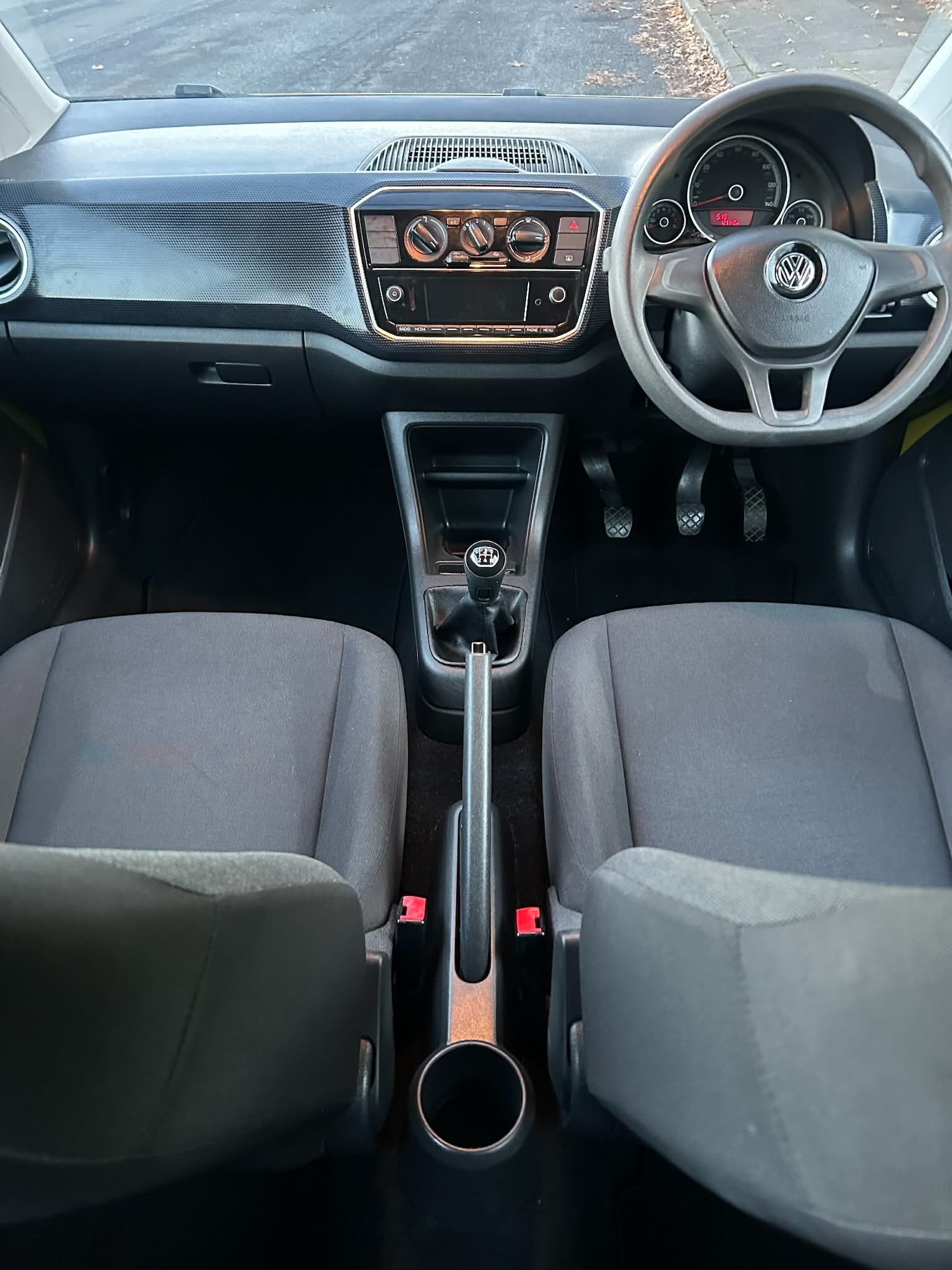 Used Volkswagen up! 2017 for sale - 77148510: Photo 15