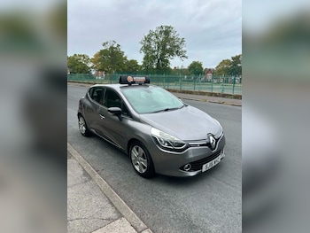 Used Renault Clio 2016 for sale - 79333621: Photo