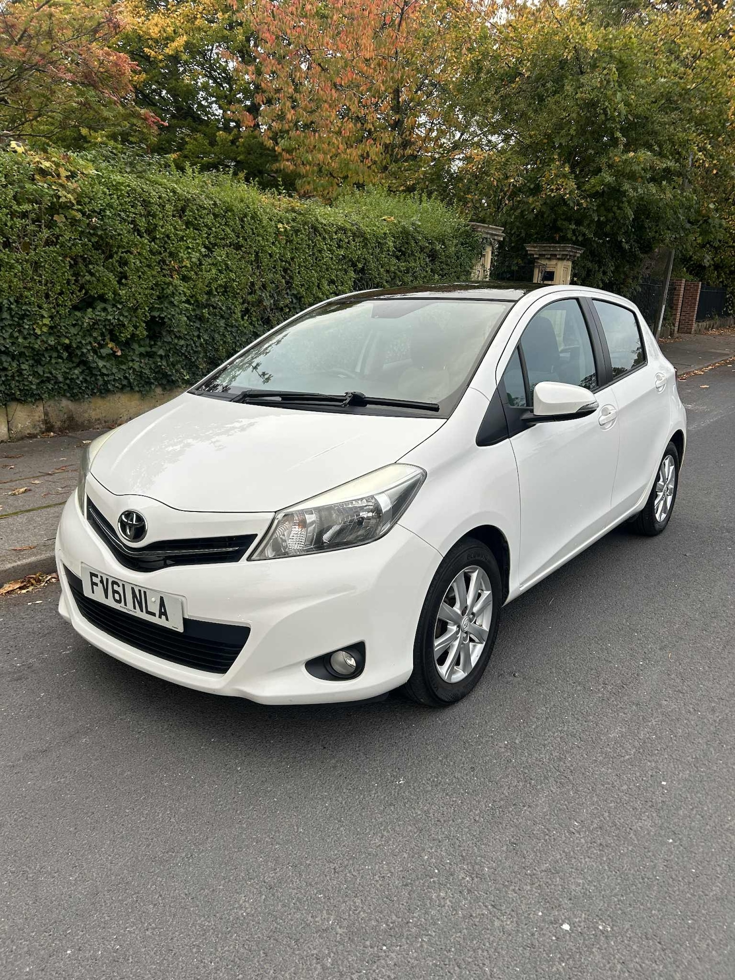 Used Toyota Yaris 2011 for sale - 76319450: Photo 1
