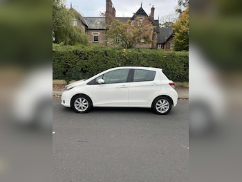 Used Toyota Yaris 2011 for sale - 76319450: Photo