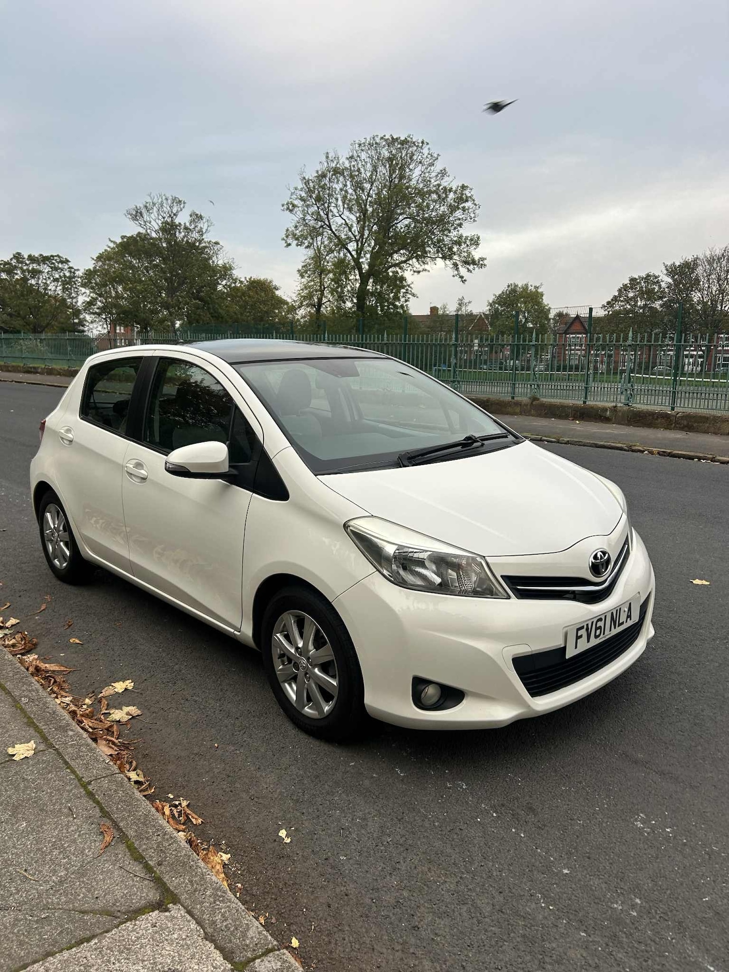 Used Toyota Yaris 2011 for sale - 76319450: Photo 4