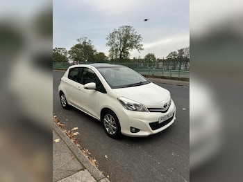 Used Toyota Yaris 2011 for sale - 76319450: Photo