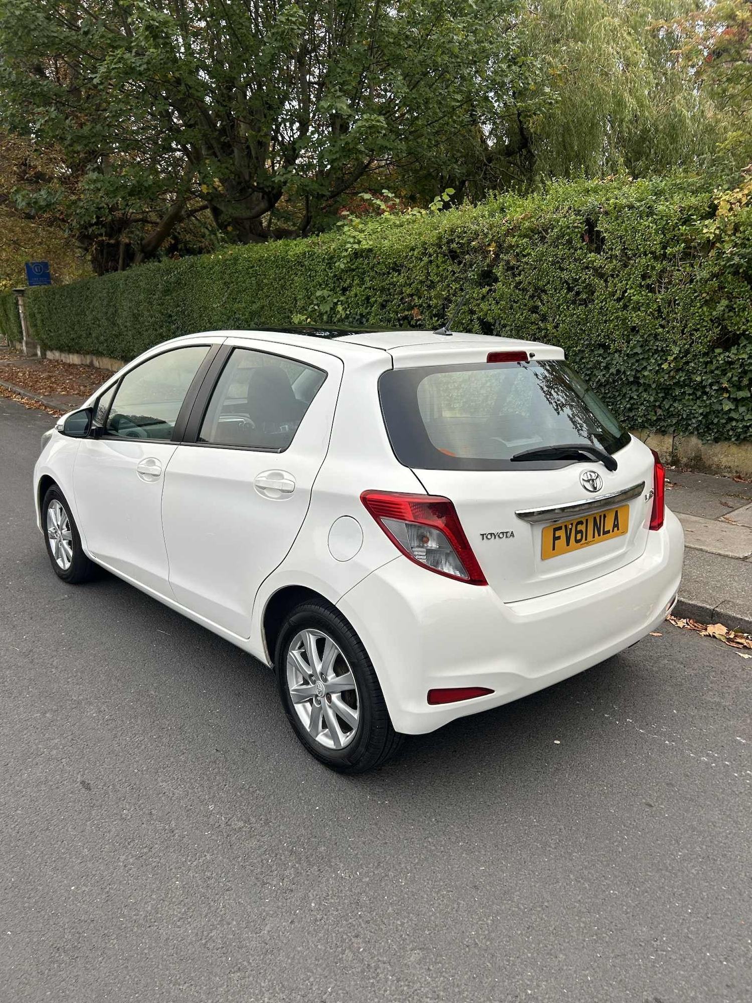 Used Toyota Yaris 2011 for sale - 76319450: Photo 6