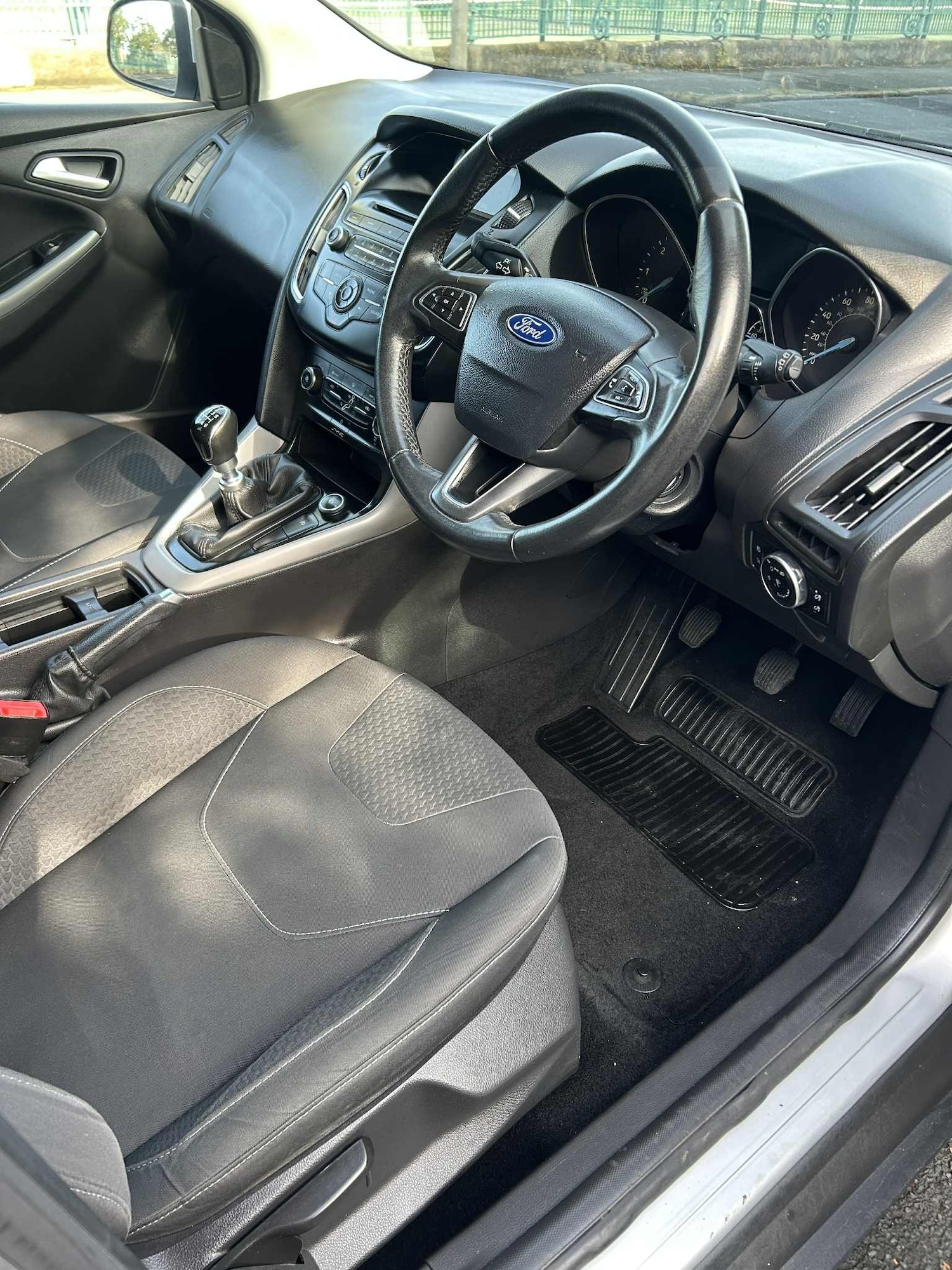 Used Ford Focus 2015 for sale - 78179894: Photo 9