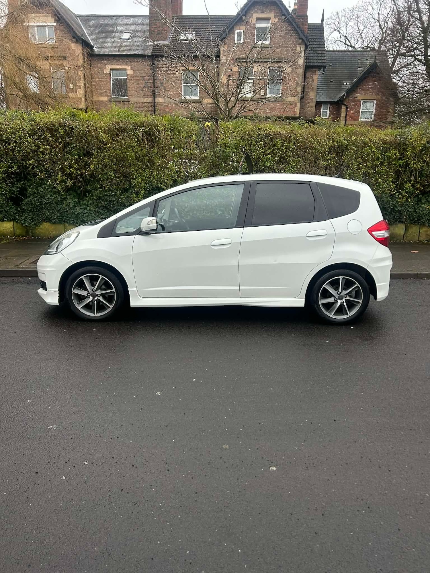 Used Honda Jazz 2013 for sale - 78223910: Photo 2