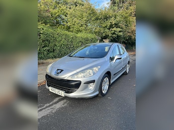 Used Peugeot 308 2010 for sale - 75918586: Photo