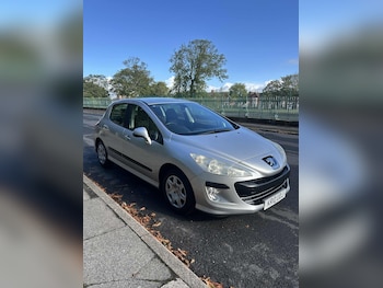 Used Peugeot 308 2010 for sale - 75918586: Photo