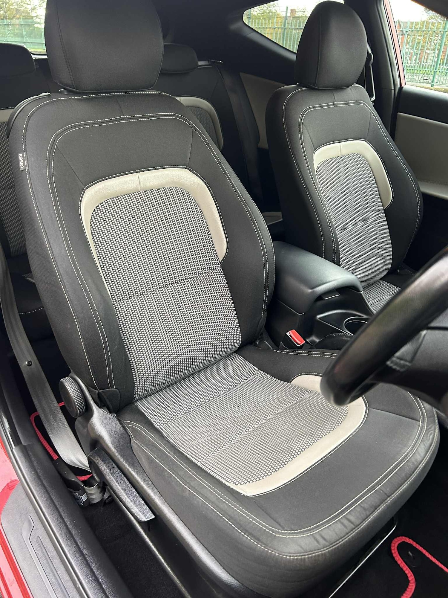 Used Kia Pro Ceed 2014 for sale - 76450472: Photo 12