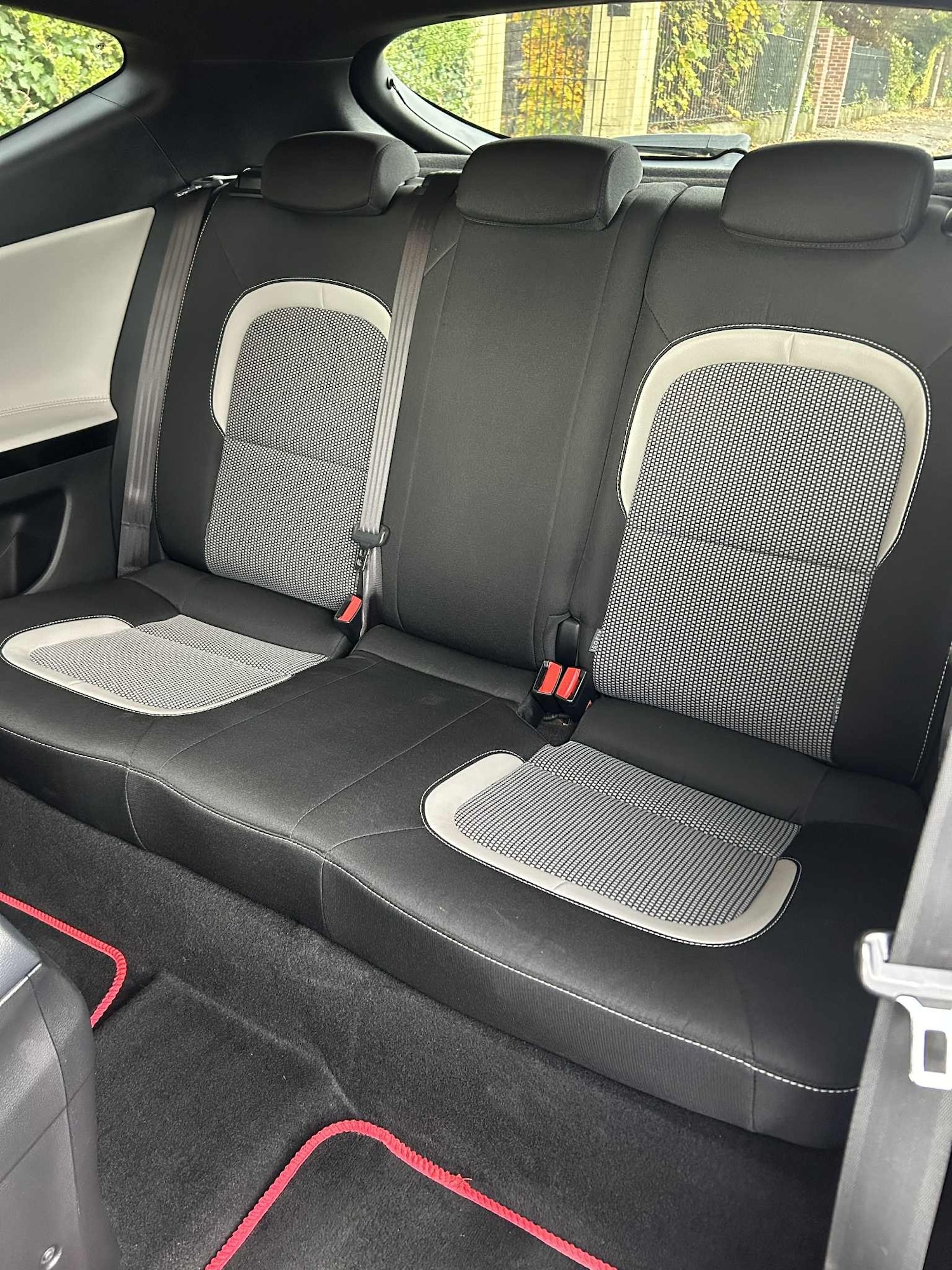 Used Kia Pro Ceed 2014 for sale - 76450472: Photo 15