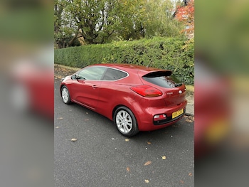 Used Kia Pro Ceed 2014 for sale - 76450472: Photo