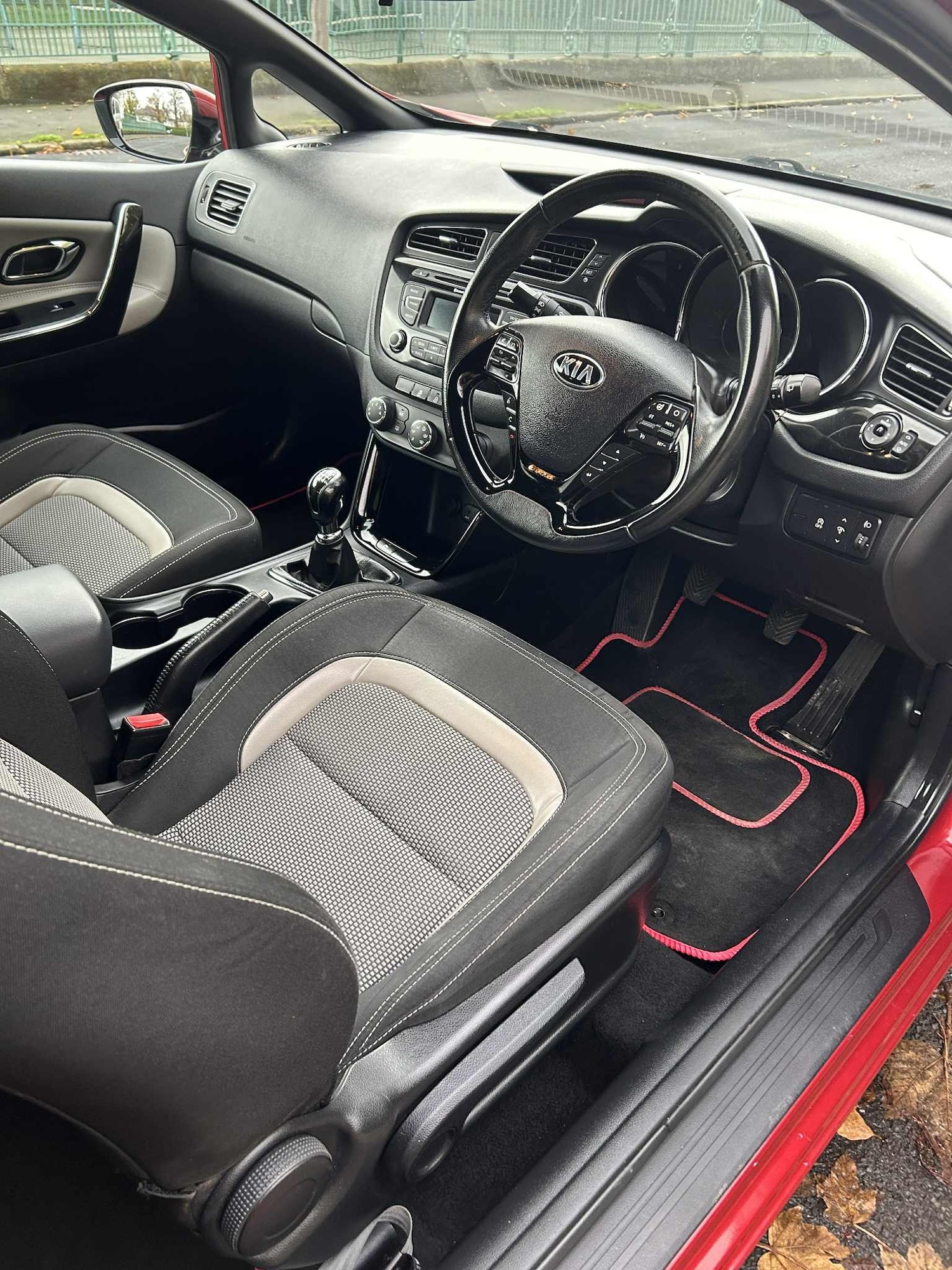 Used Kia Pro Ceed 2014 for sale - 76450472: Photo 9