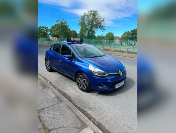 Used Renault Clio 2019 for sale - 79283575: Photo