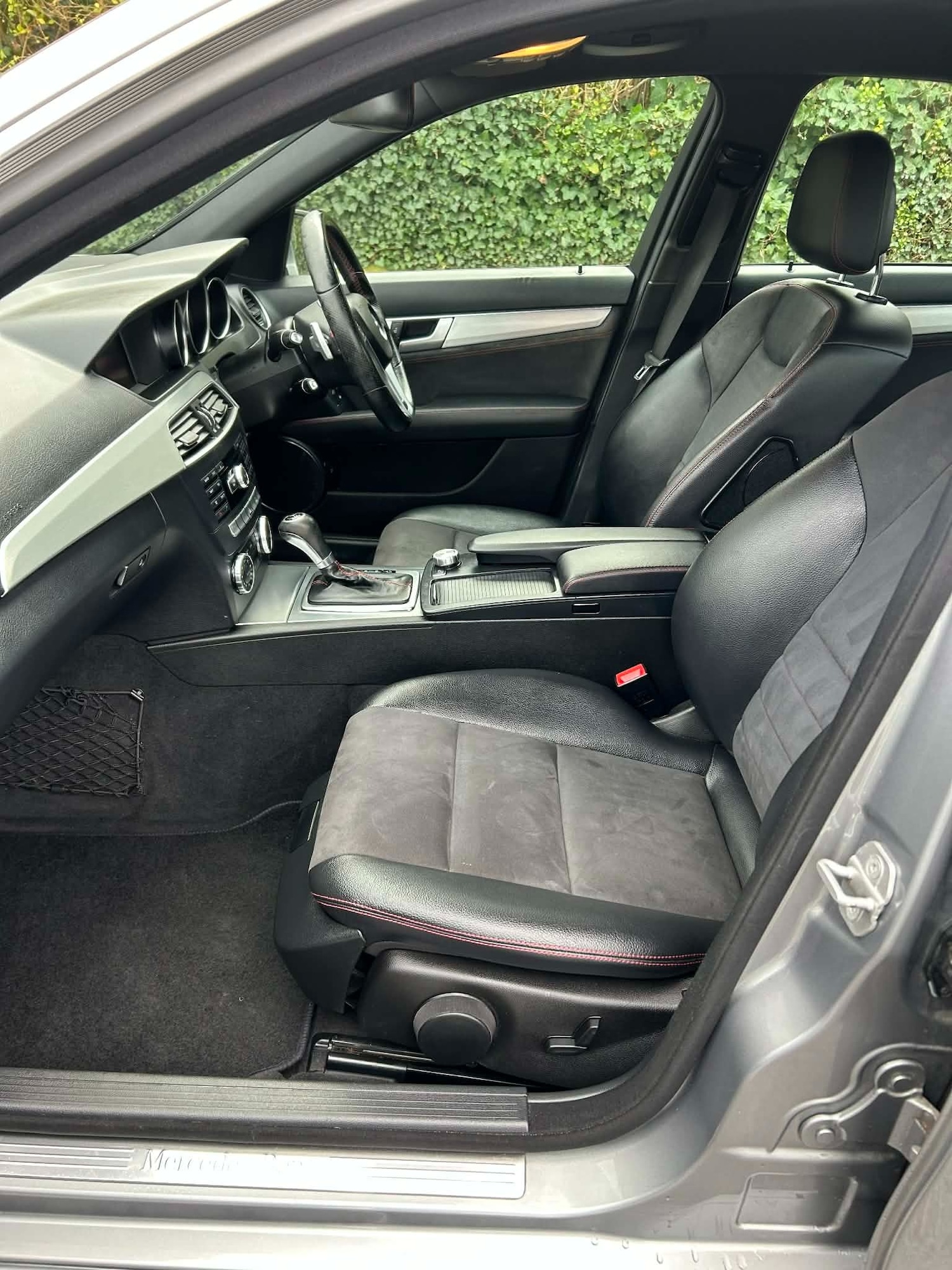 Used Mercedes-Benz C Class 2013 for sale - 77818263: Photo 14