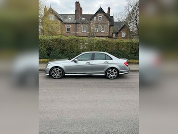 Used Mercedes-Benz C Class 2013 for sale - 77818263: Photo