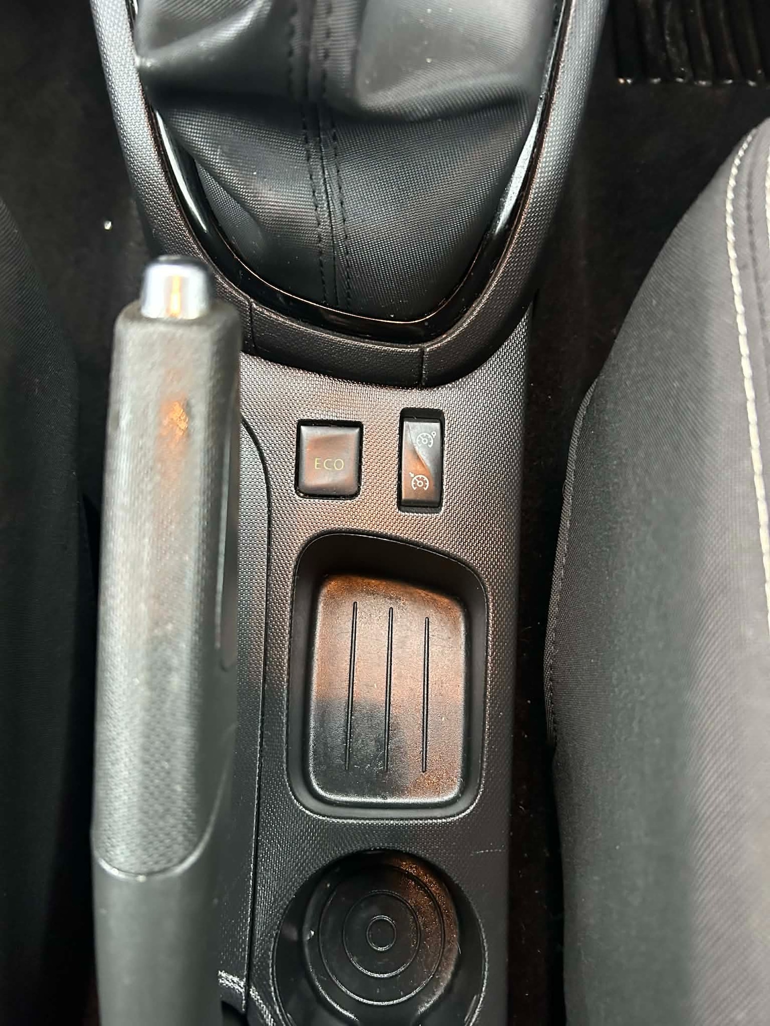 Used Renault Clio 2015 for sale - 76762770: Photo 17