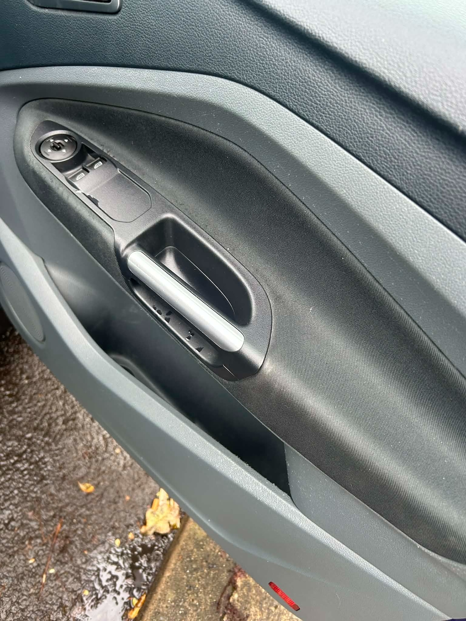 Used Ford C-Max 2014 for sale - 76919434: Photo 17