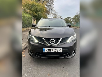 Used Nissan Qashqai 2017 for sale - 77490094: Photo