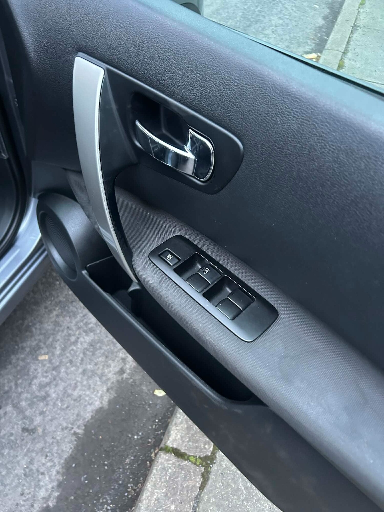 Used Nissan Qashqai 2012 for sale - 77607843: Photo 19