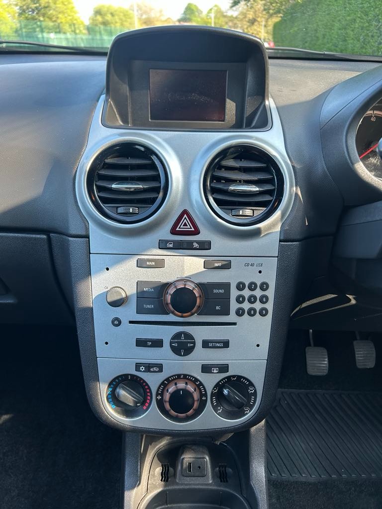 Used Vauxhall Corsa 2013 for sale - 76402129: Photo 17