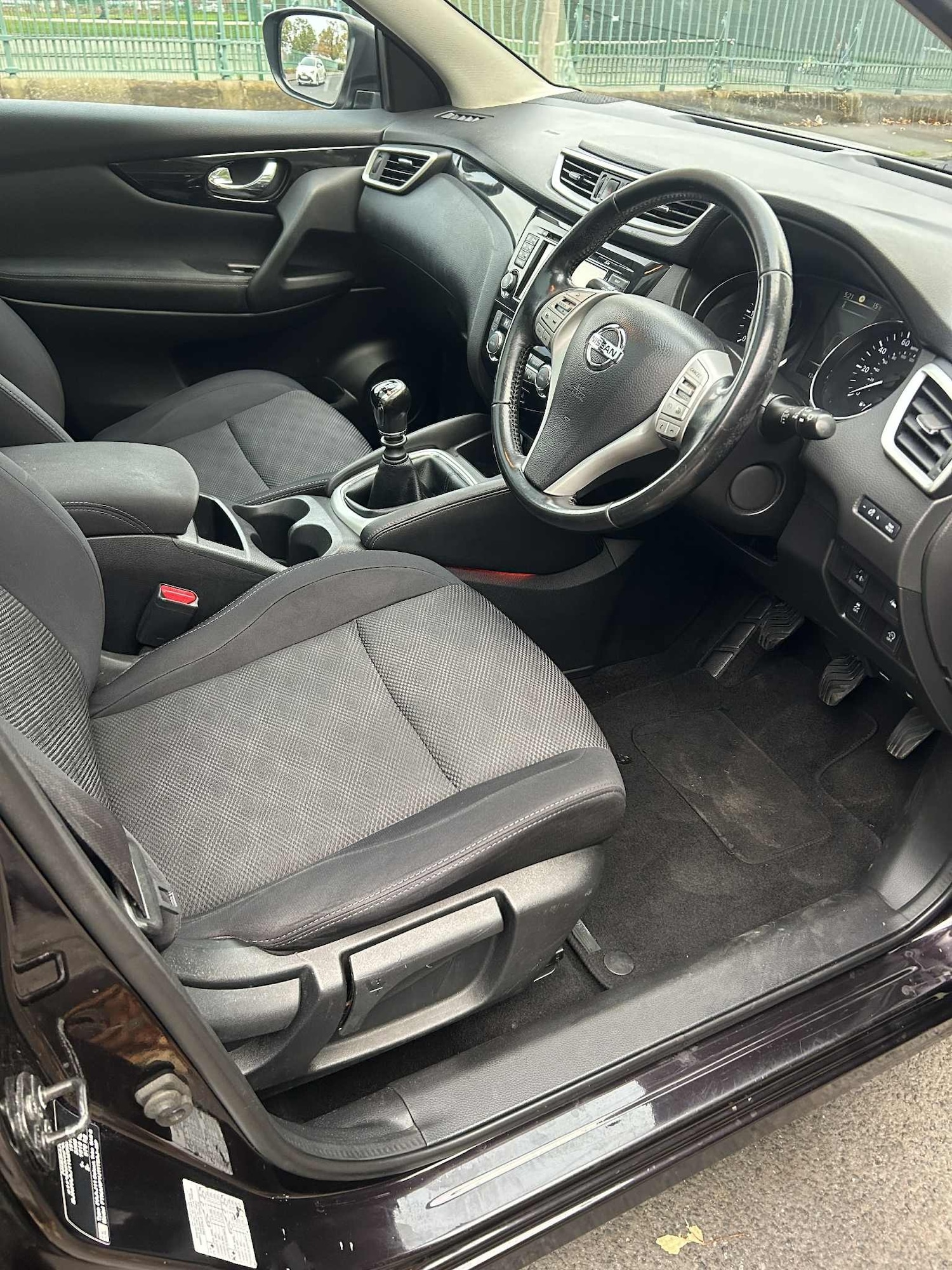 Used Nissan Qashqai 2017 for sale - 77148273: Photo 10