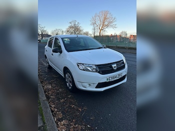 Used Dacia Sandero 2014 for sale - 77489803: Photo