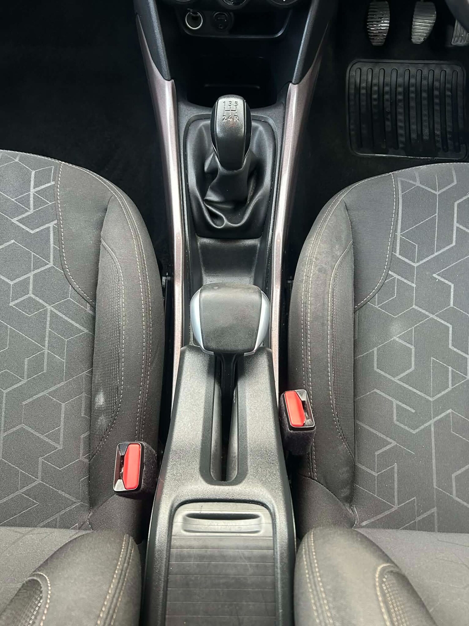 Used Peugeot 2008 2015 for sale - 77487338: Photo 19