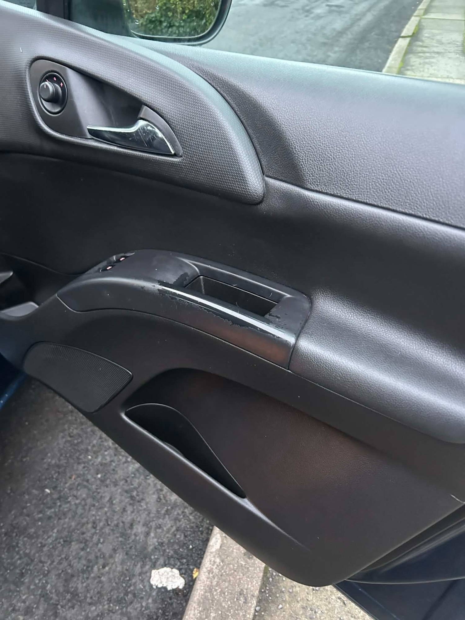 Used Vauxhall Meriva 2013 for sale - 77607904: Photo 21