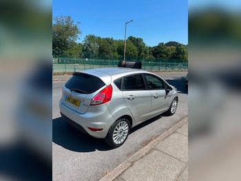 Used Ford Fiesta 2013 for sale - 79151874: Photo