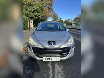 Used Peugeot 308 2010 for sale - 76402868: Photo