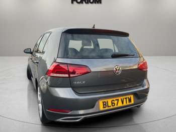 Used Volkswagen Golf 2017 for sale - 74433847: Photo