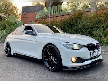 2012 (12) - 318d Sport 4dr